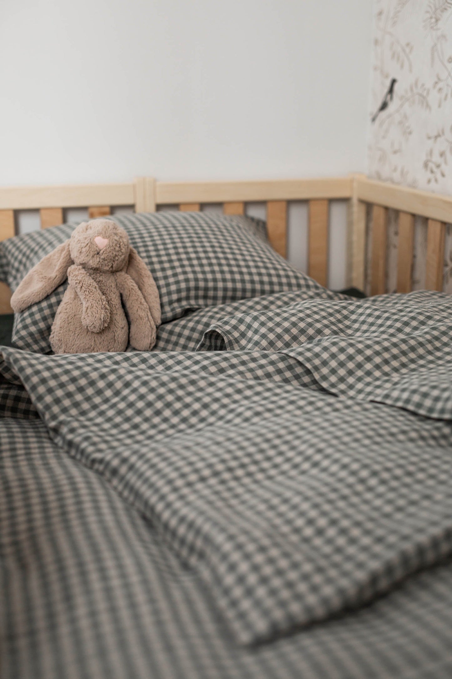 Natural linen baby bedding set