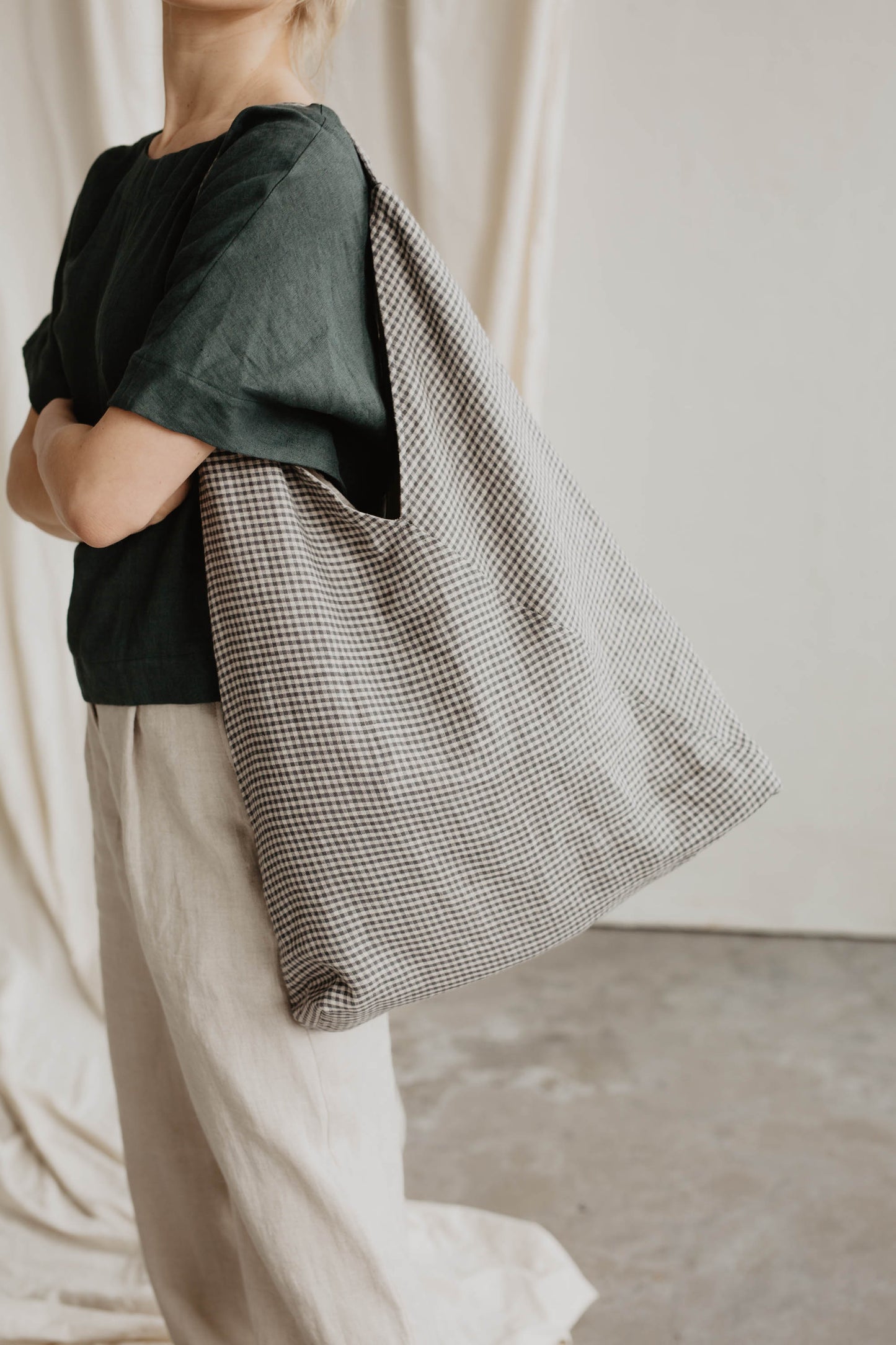 Linen shopping bag