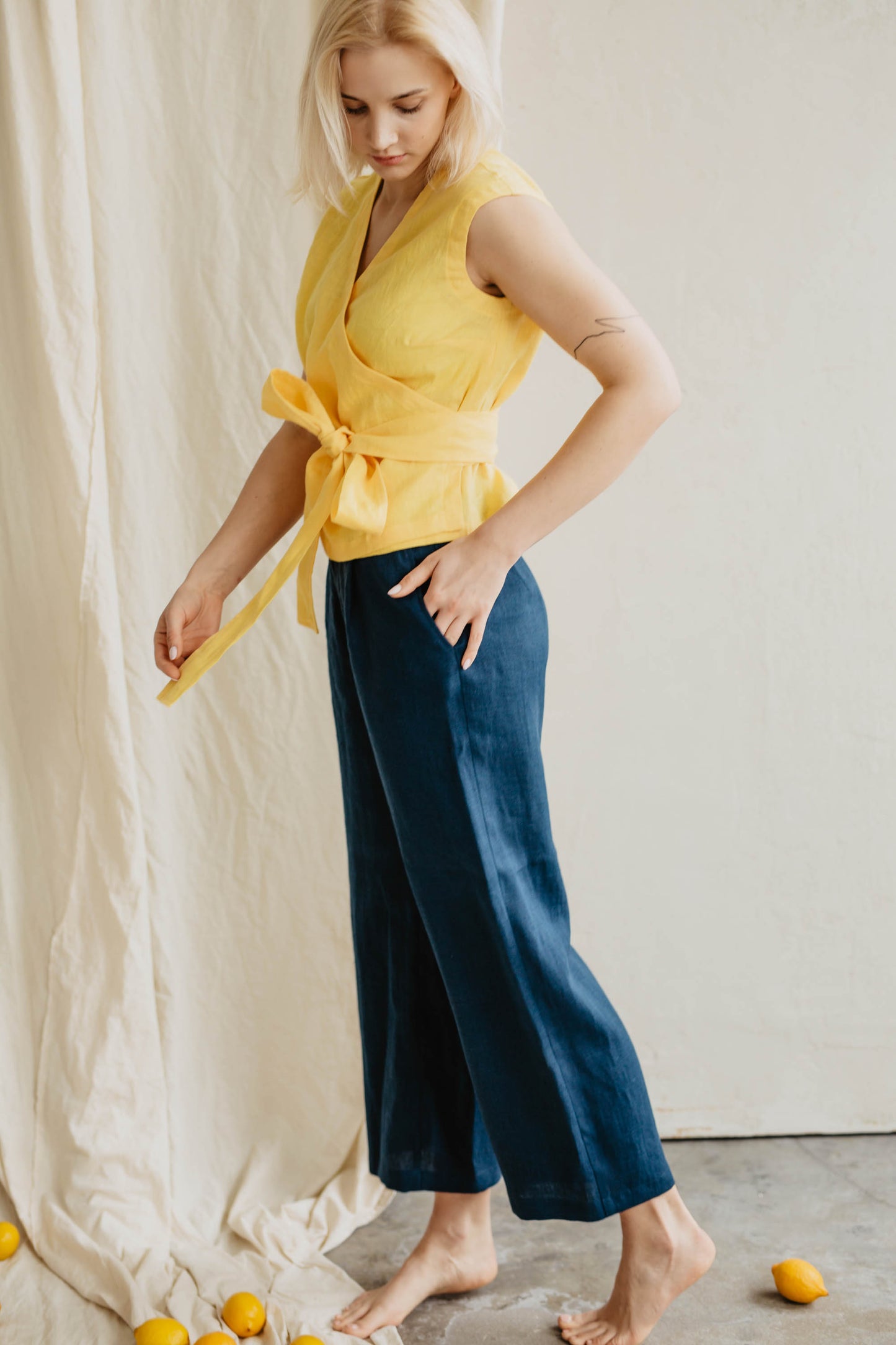 Women's linen top Smiltė