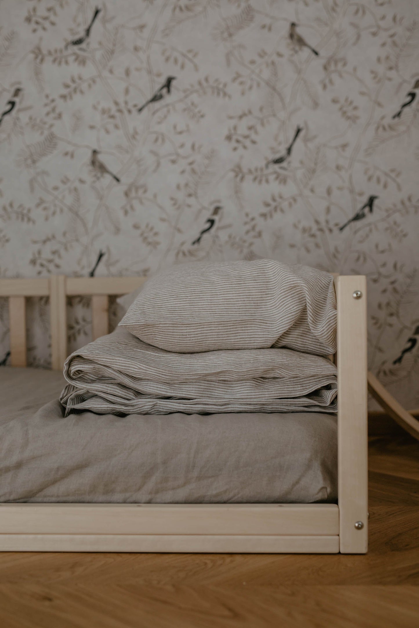 Natural linen baby bedding set