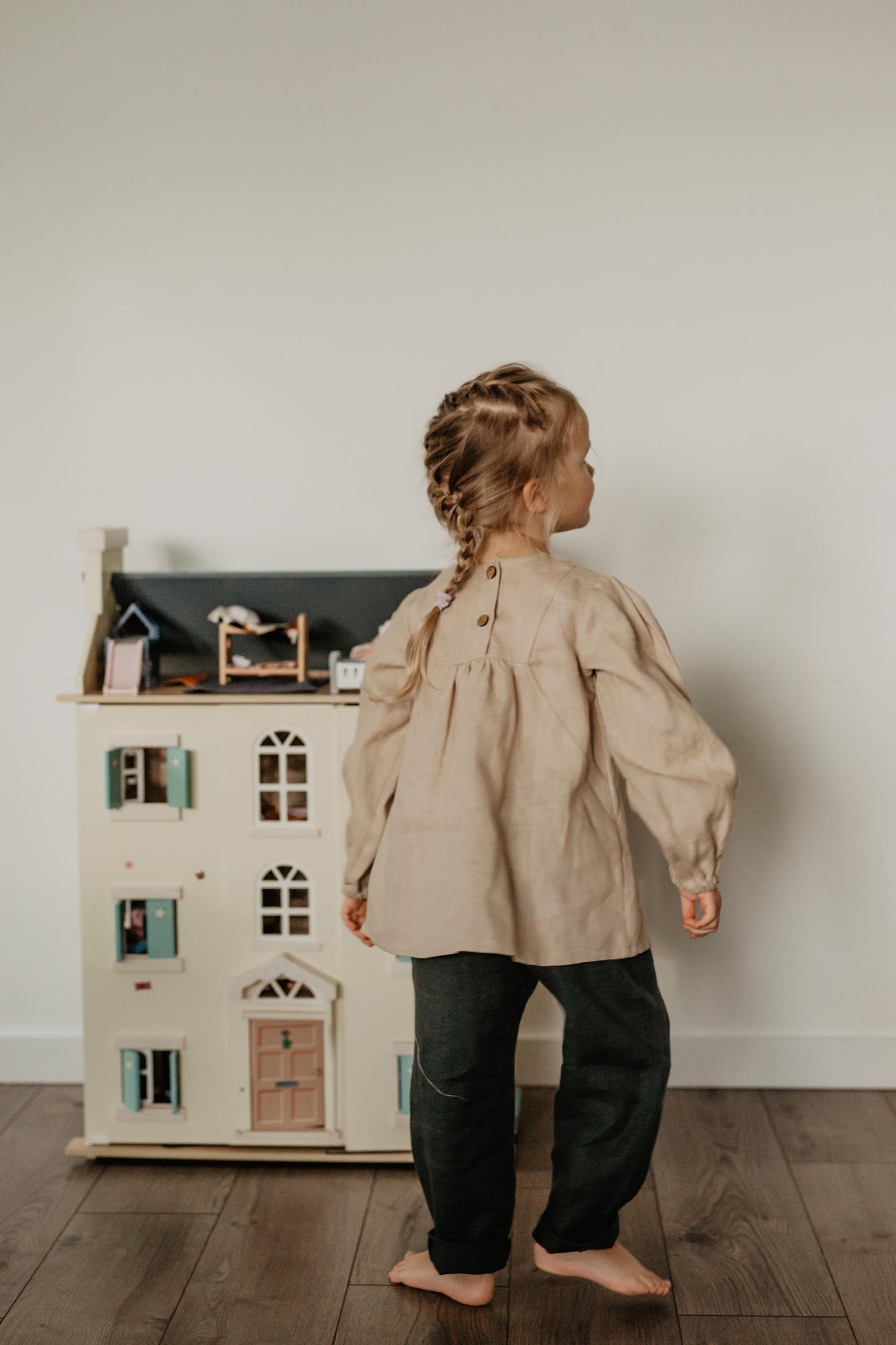 Linen top for kids AITVARAS
