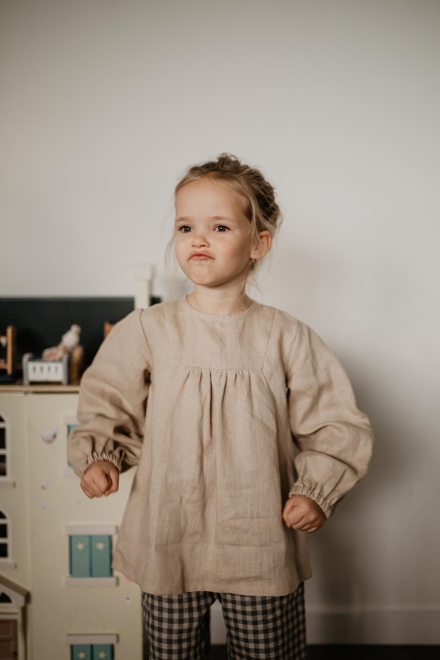 Linen top for kids AITVARAS