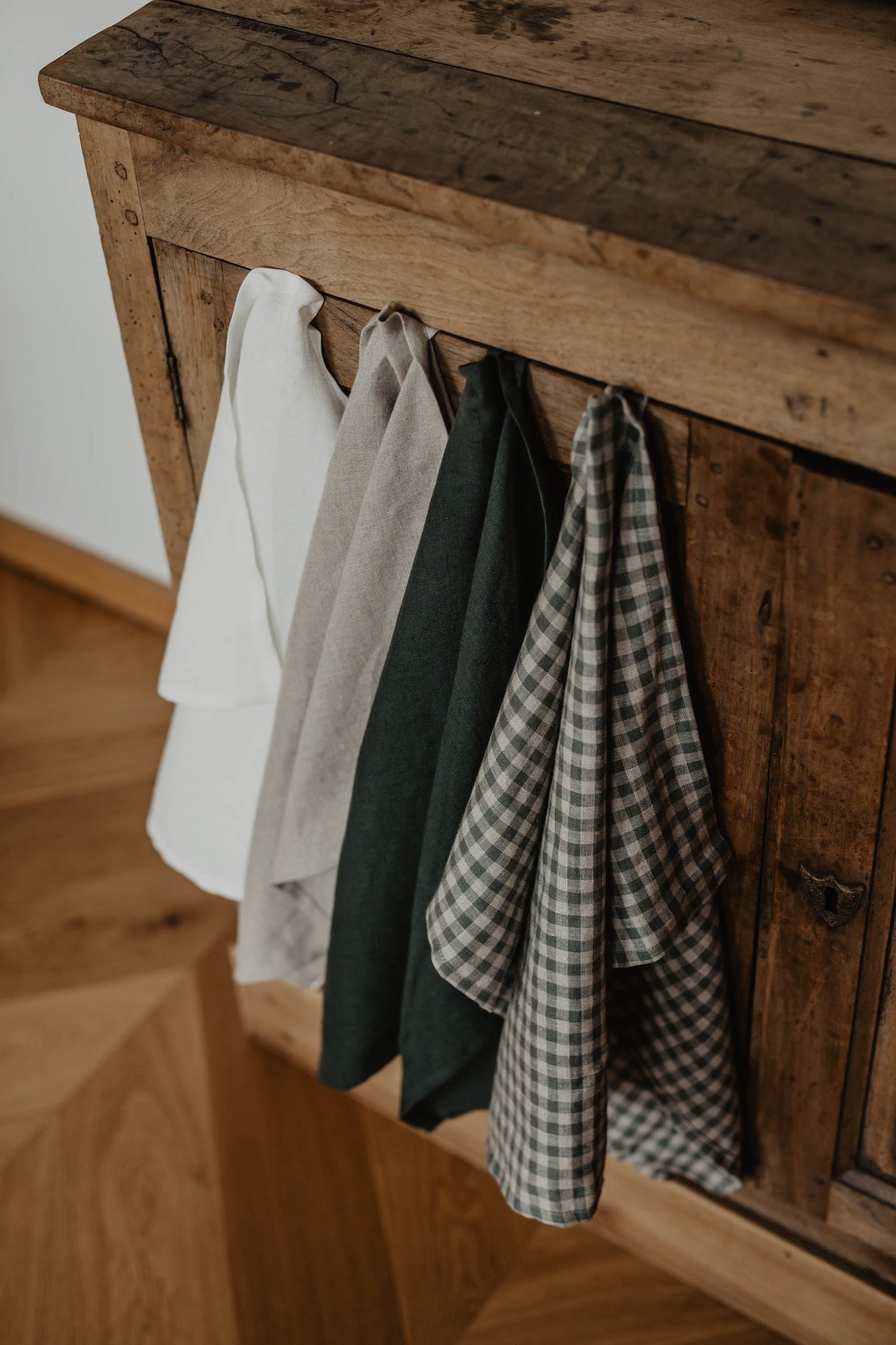 Linen tea towel