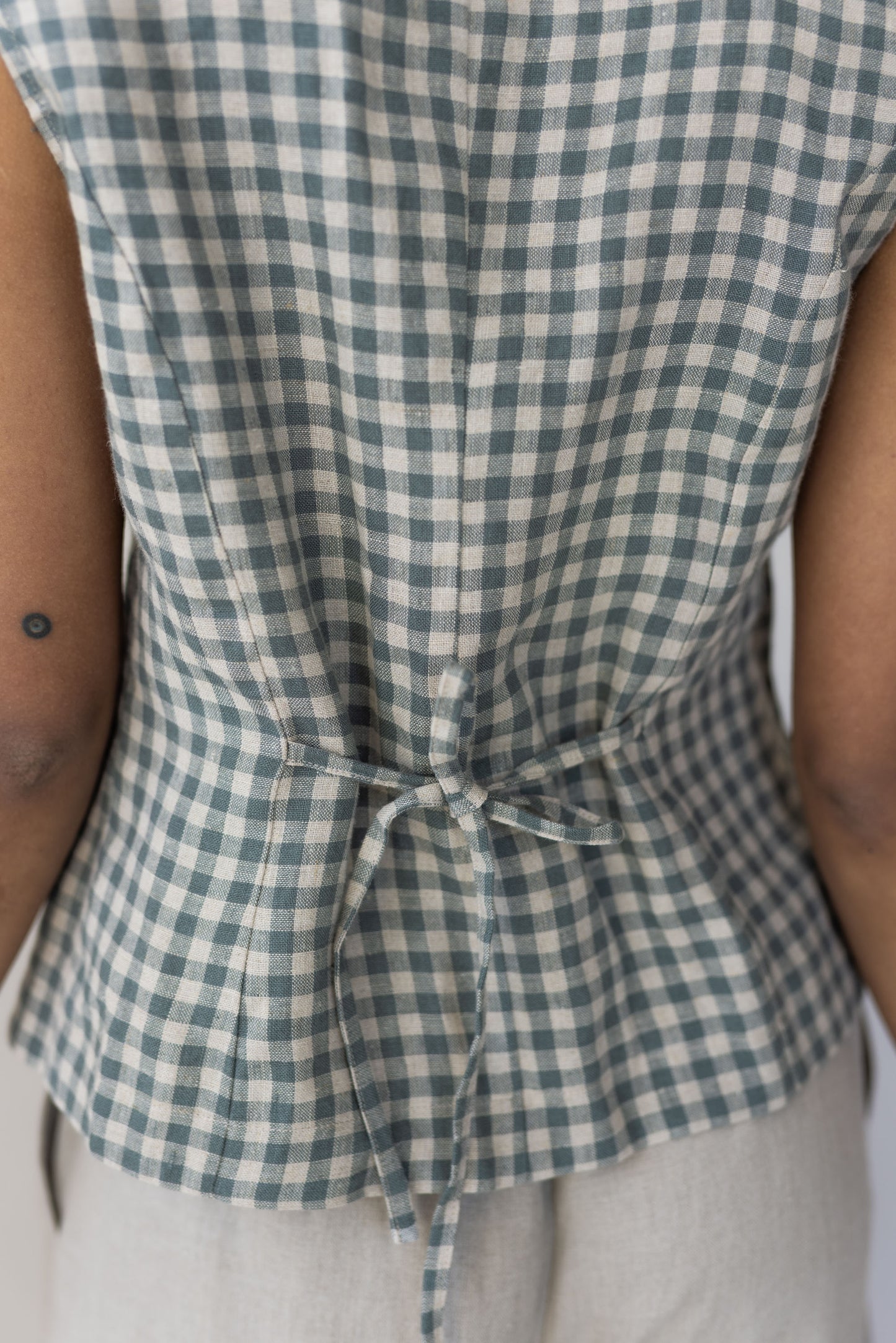 Women's linen vest Dusk