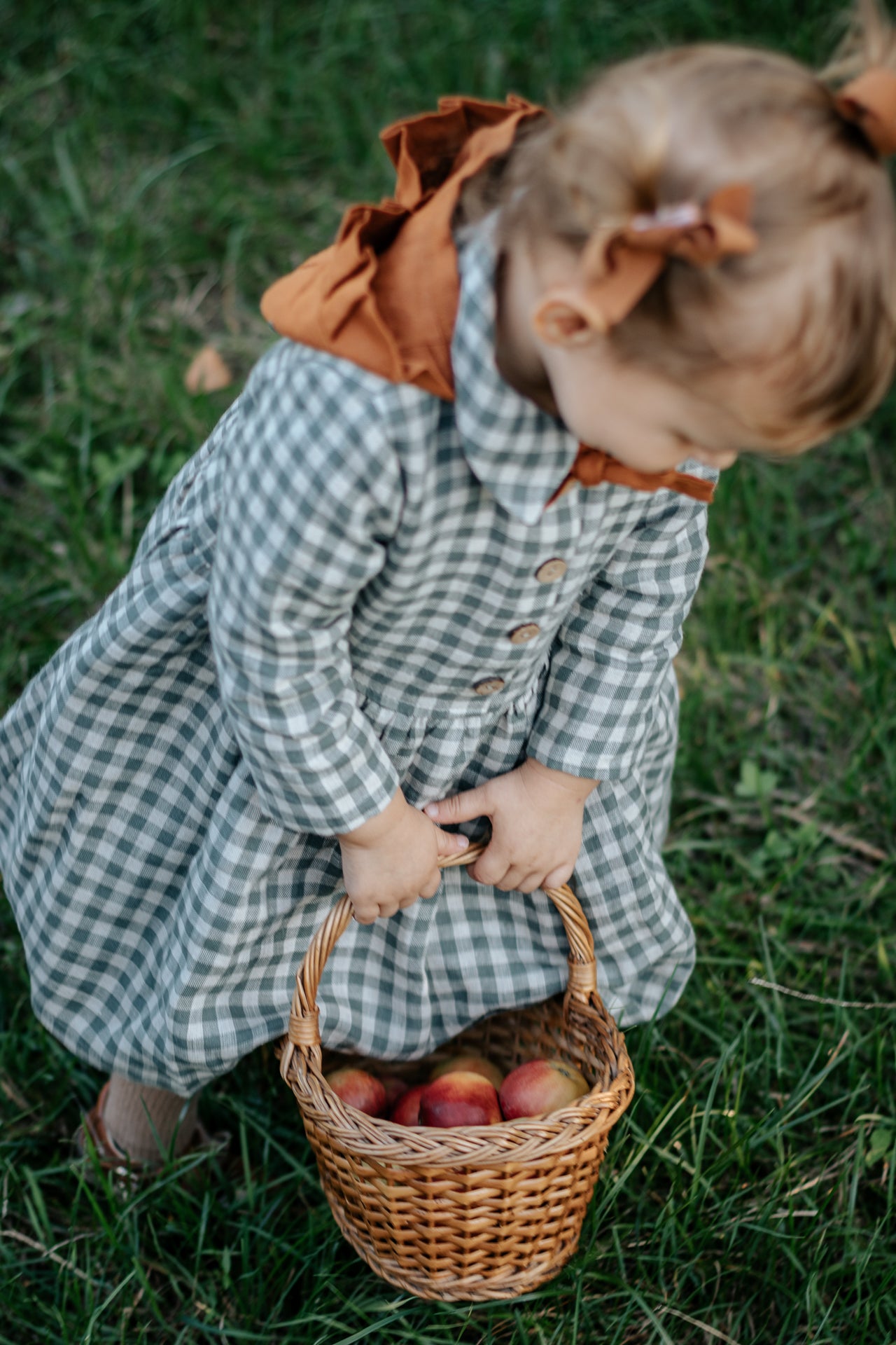 Girls linen dress MEDEINA