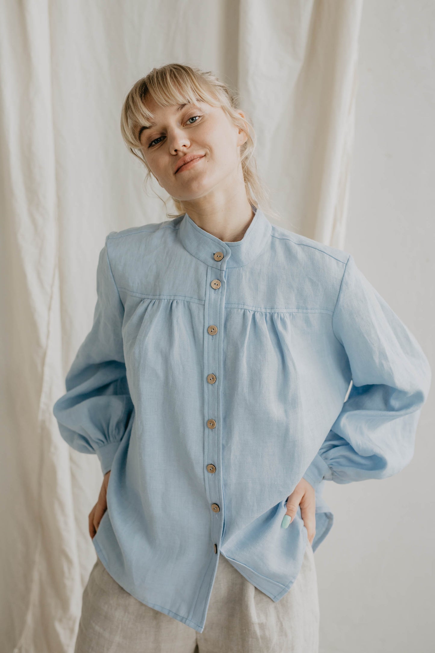 Women's linen shirt Indraja