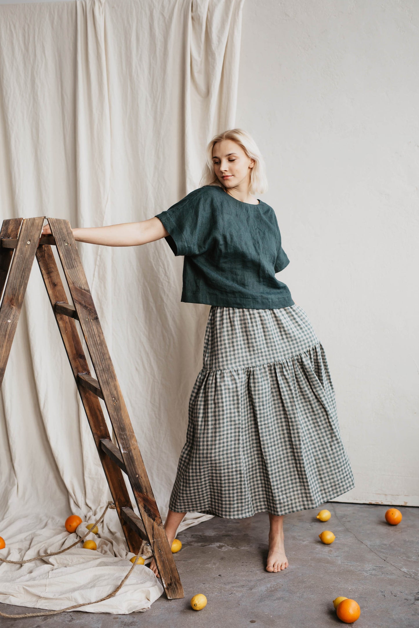 Women's linen skirt Vakarė