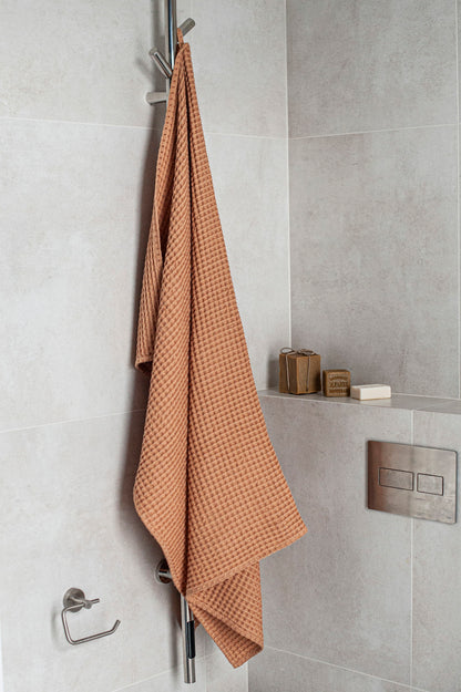 Waffle linen bath towel