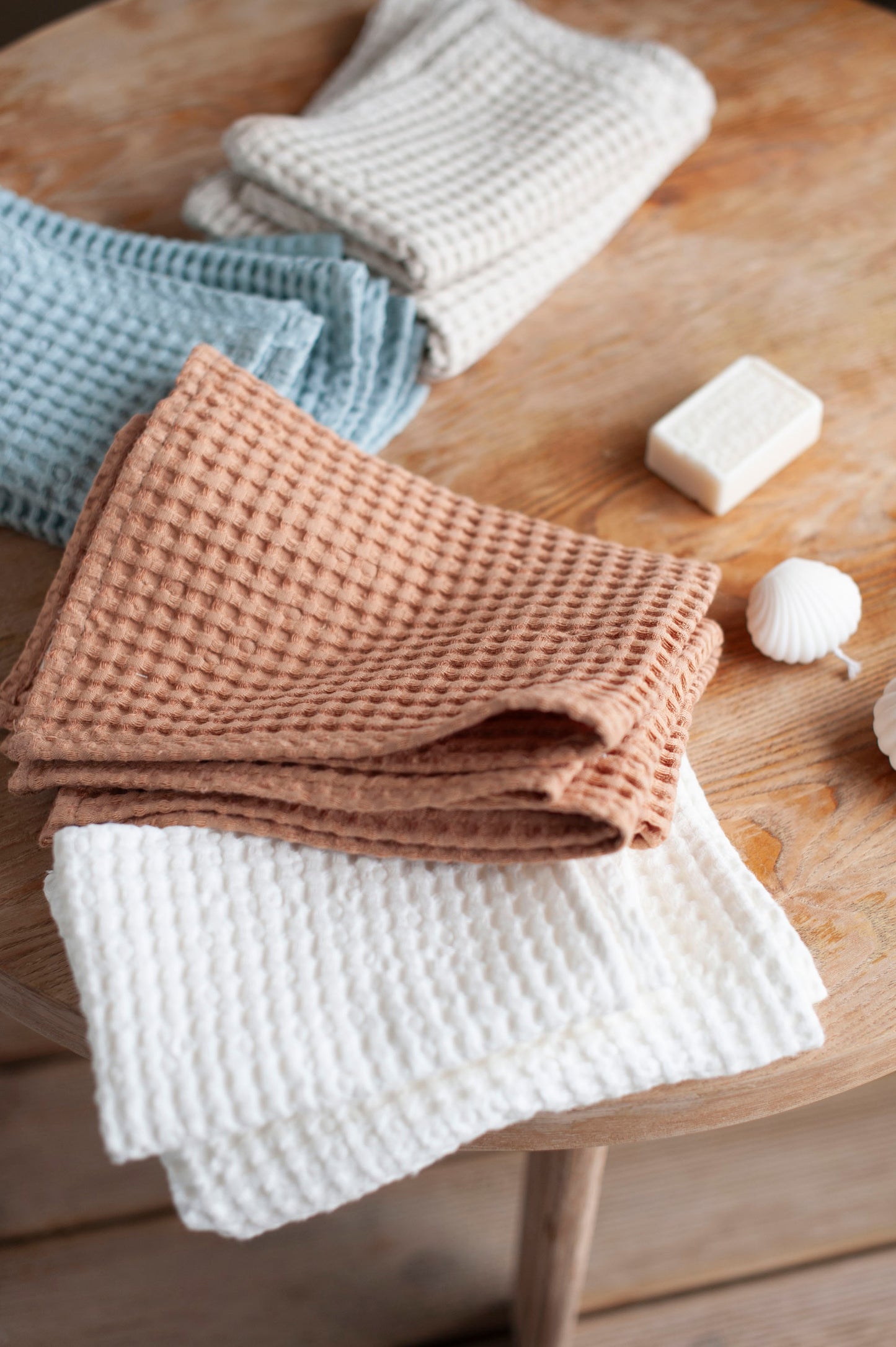 Waffle linen hand towel